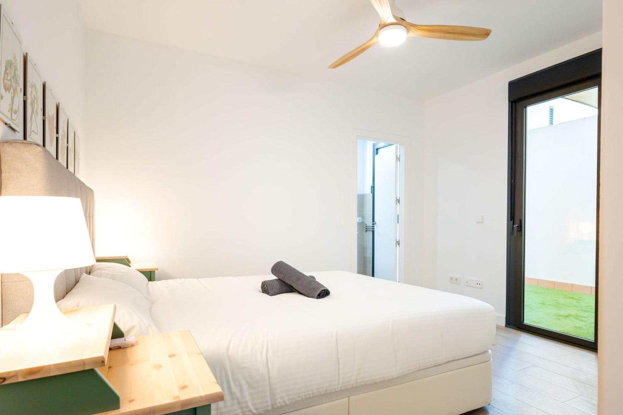 Charming 2 Bedroom Apartment By Torre Del Oro By Ocityzen Sevilla Bagian luar foto
